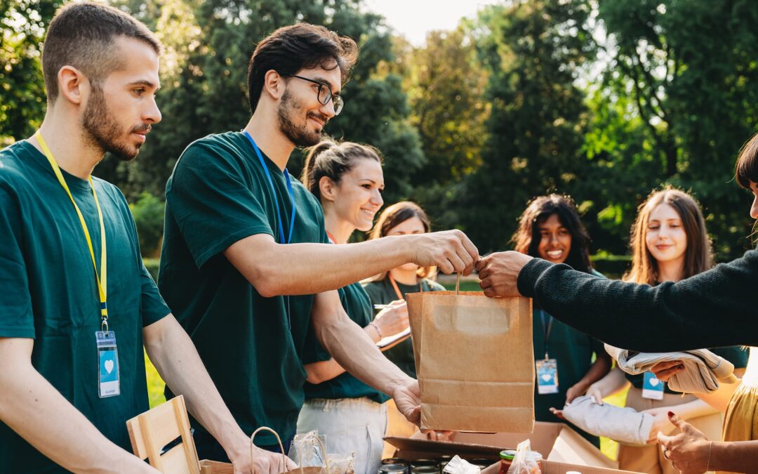 Hvorfor frivillige organisasjoner og offentlige instanser bør bruke lyd i mediemiksen